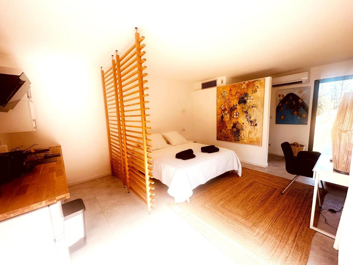 Apartamento Les Madones Nimes Exterior foto