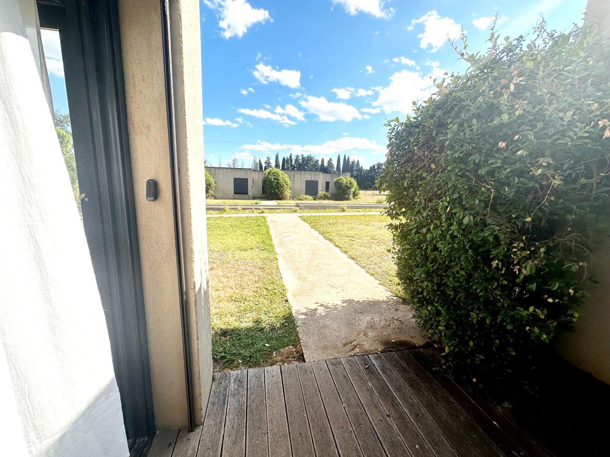 Apartamento Les Madones Nimes Exterior foto