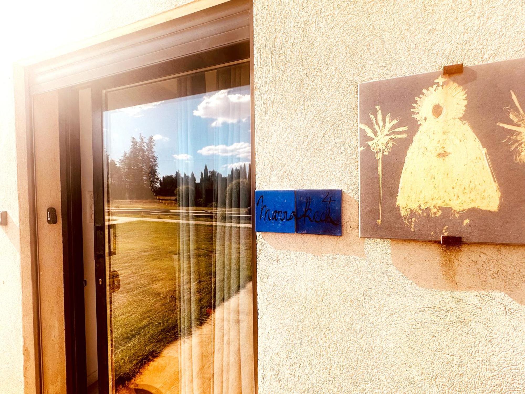 Apartamento Les Madones Nimes Exterior foto